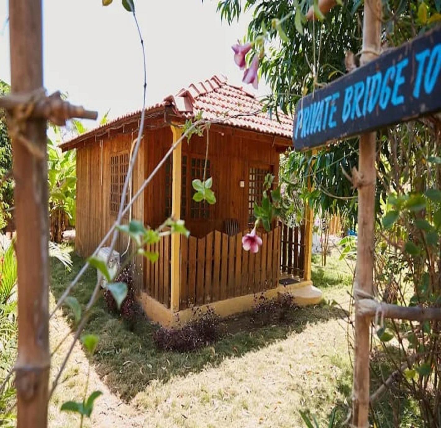 Jamboree Creek Yoga Мандрем Экстерьер фото