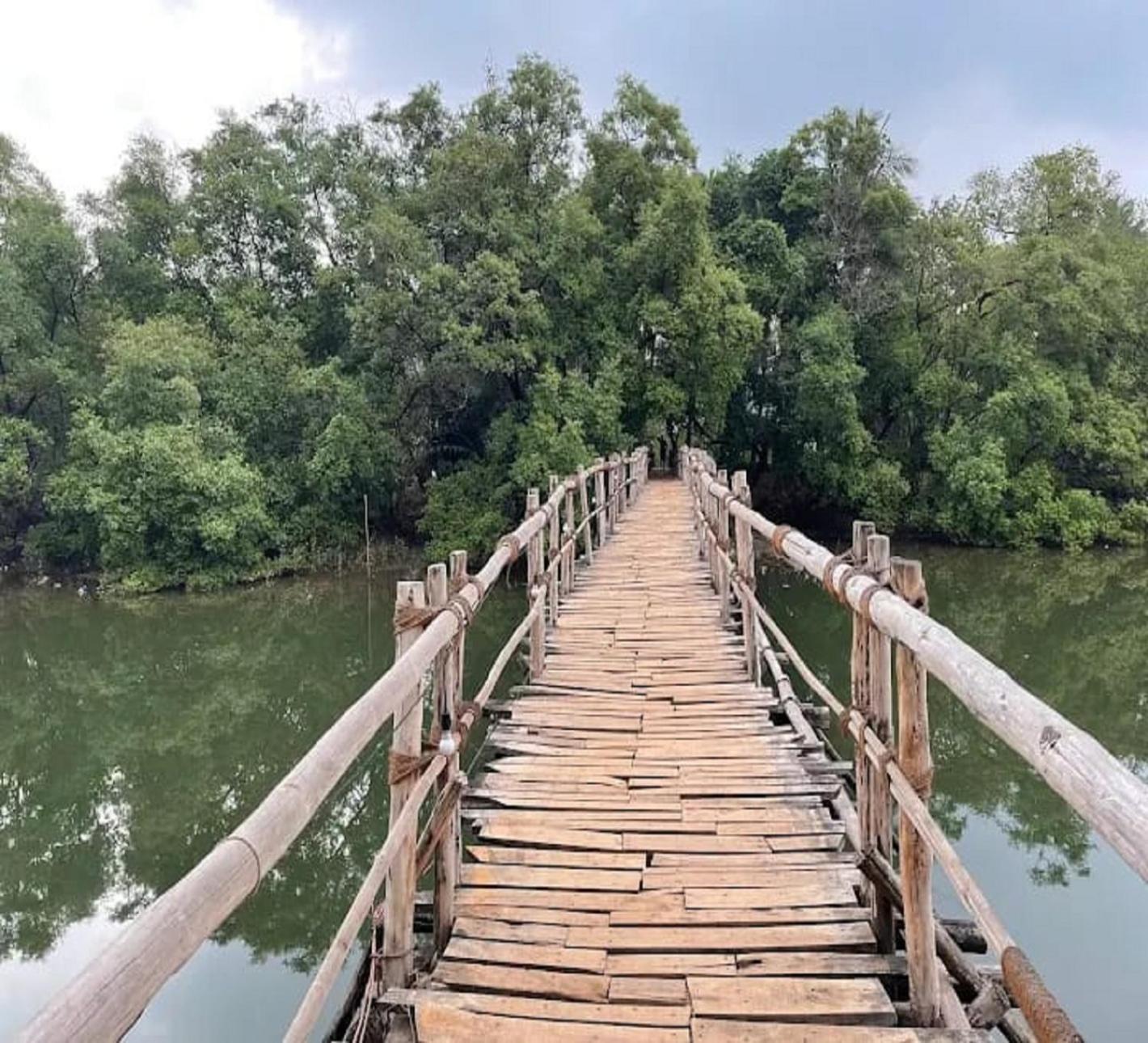 Jamboree Creek Yoga Мандрем Экстерьер фото