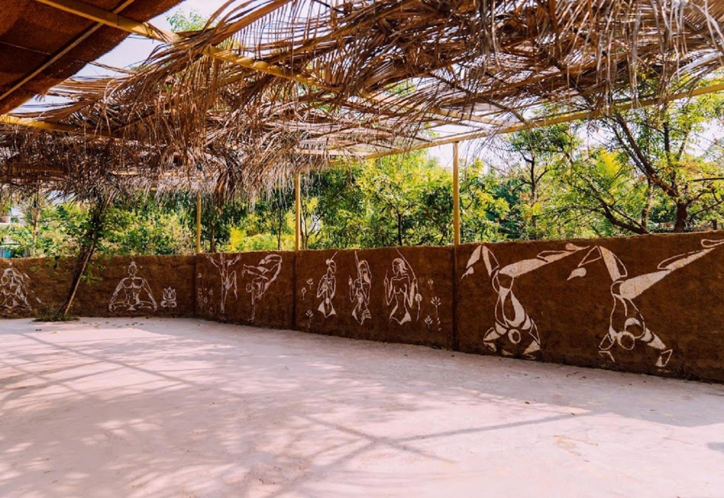 Jamboree Creek Yoga Мандрем Экстерьер фото